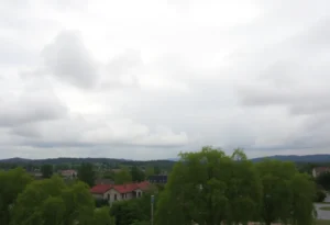 Cloudy skies over Chapin SC showing mild and breezy weather.