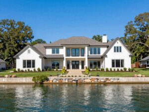 Luxury waterfront home on Lake Murray in Chapin SC